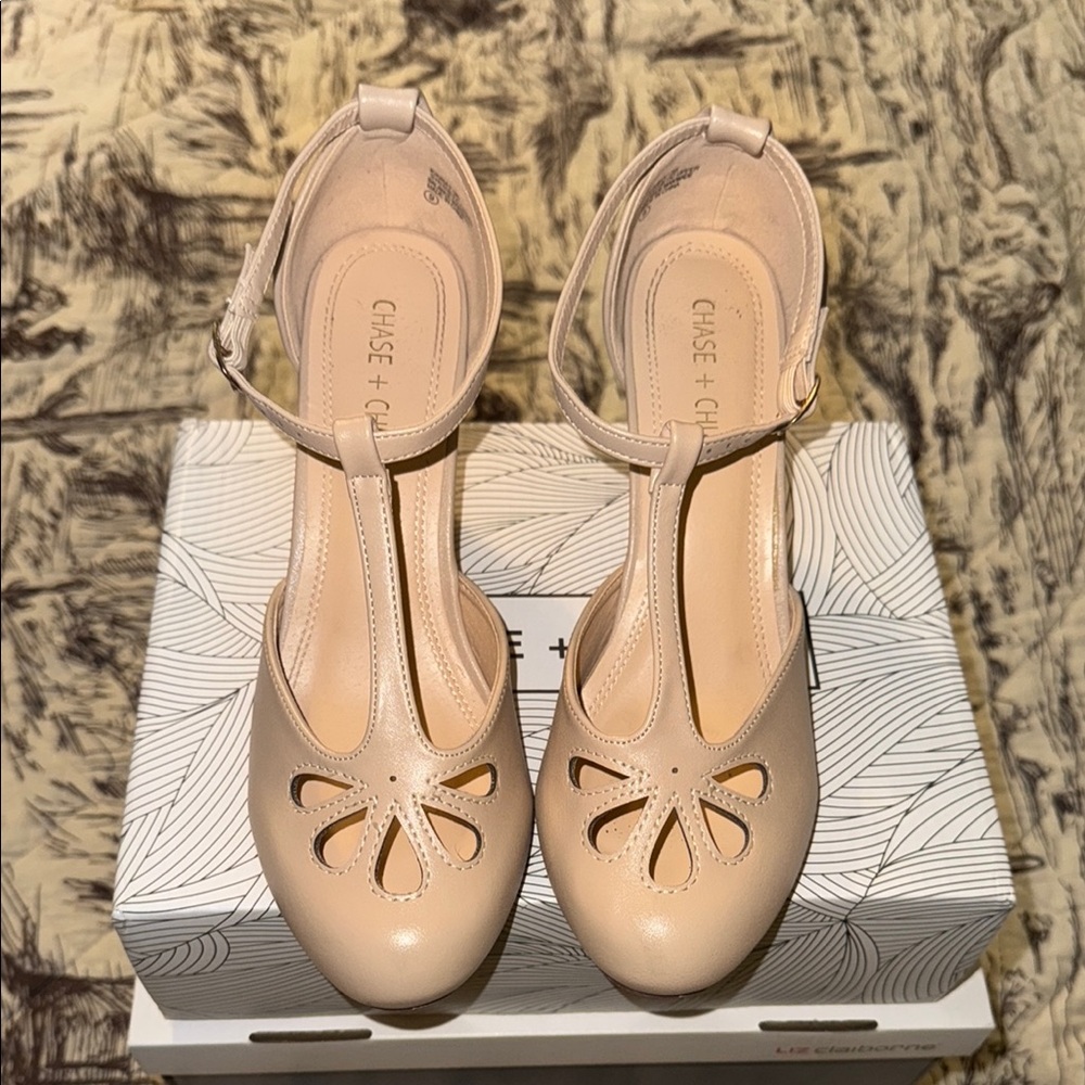 Chase + Chloe Women's Tan T-Strap Shoes
